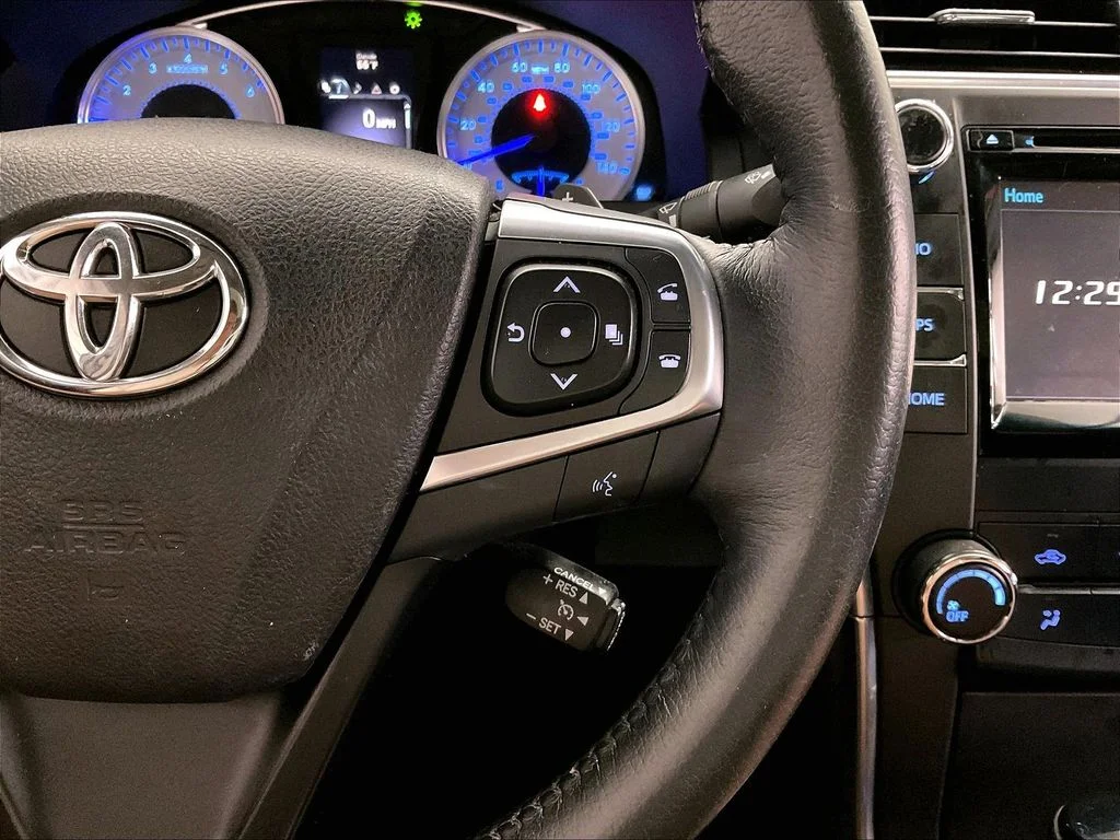 Used 2016 White Toyota Special Edition image 23