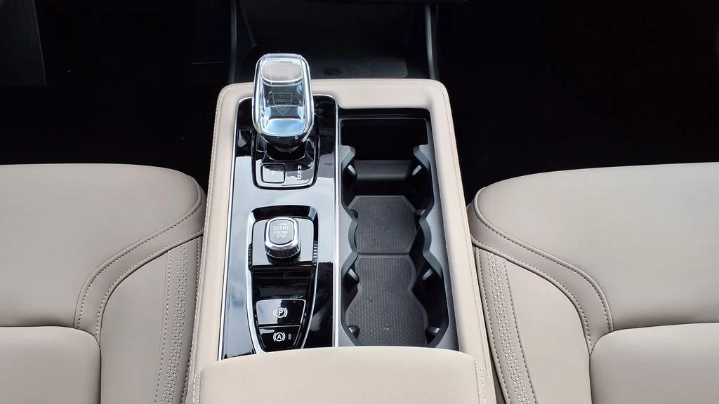 2026 Volvo XC90 Core - Photo 24