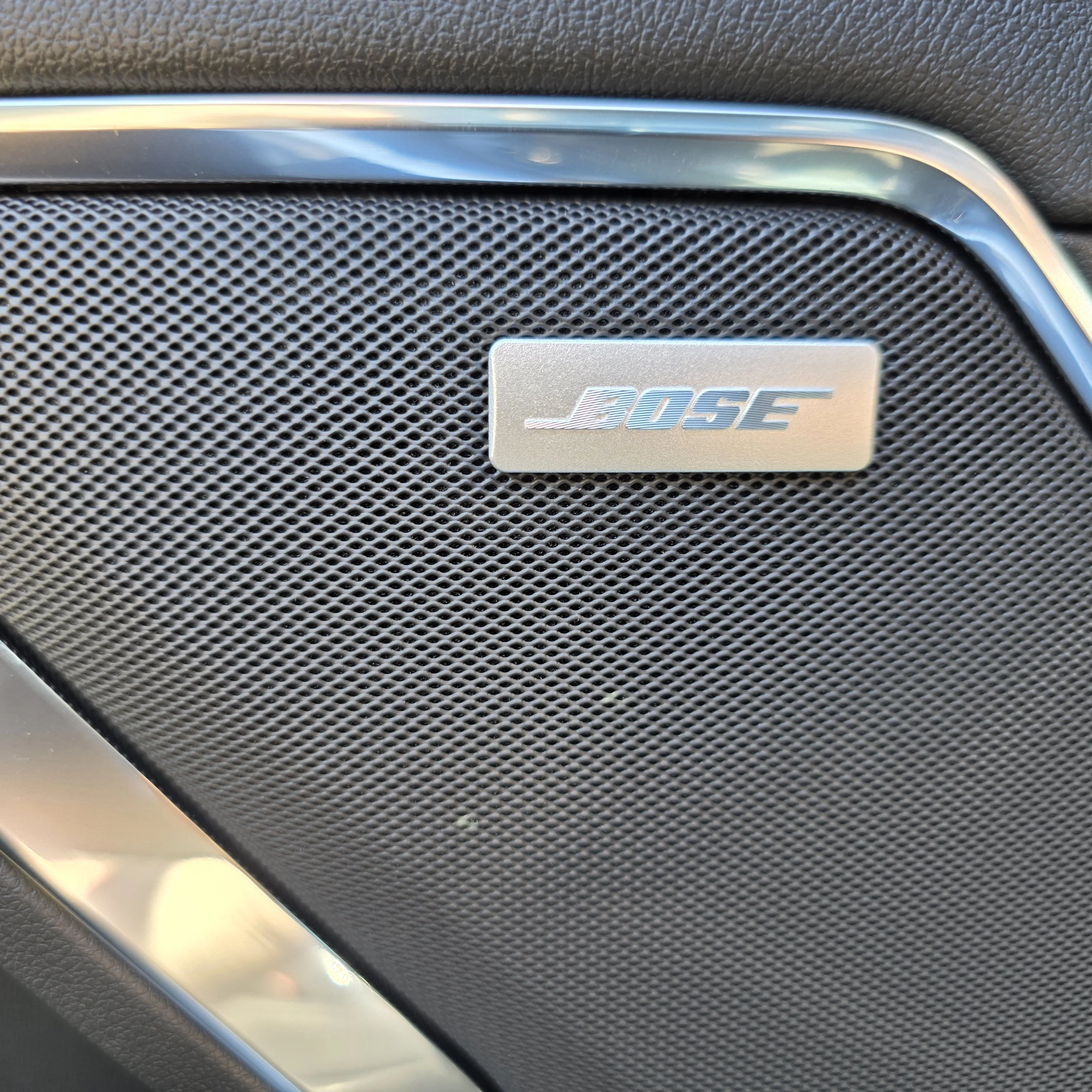2026 GMC Sierra 1500 SLT - Photo 21