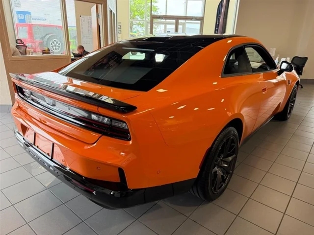 New 2026 Peel Out Exterior Paint Dodge Scat Pack Plus image 4