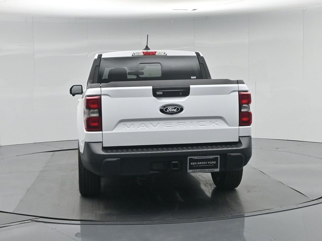 New 2026 Oxford White Ford Lariat image 29
