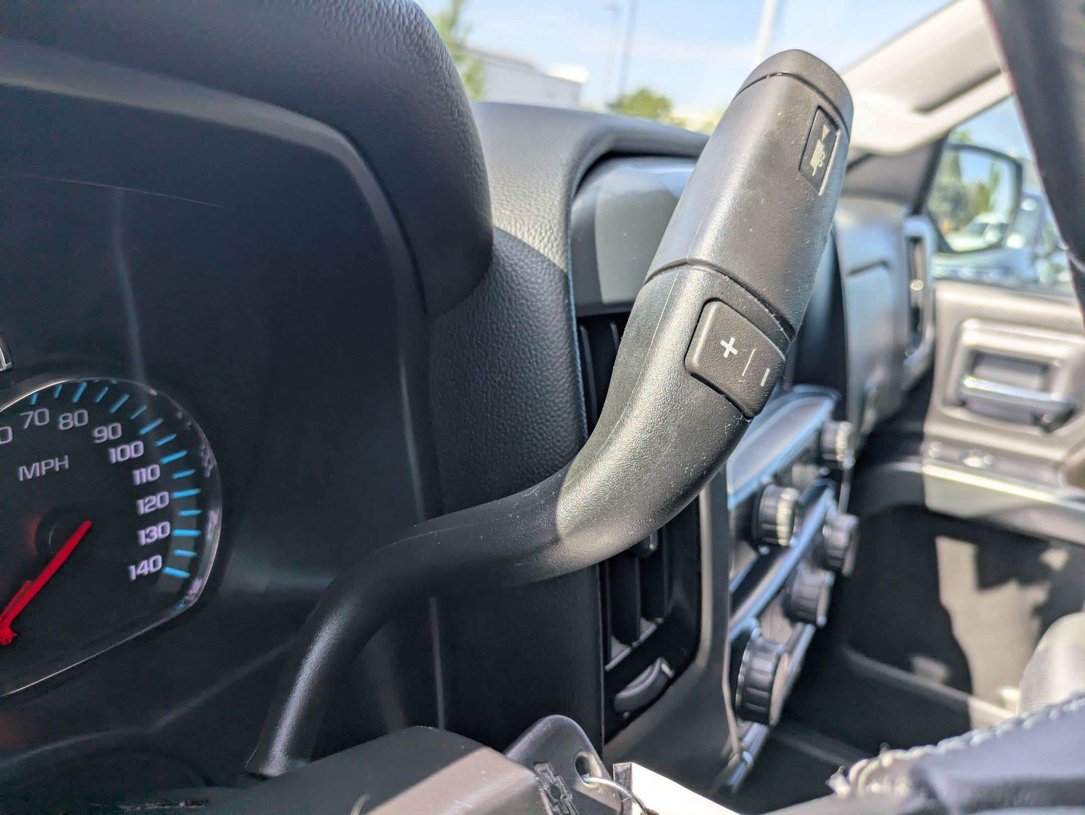 Used 2017 Silver Ice Metallic Chevrolet LT image 23