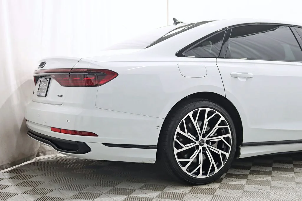 Used 2023 White Audi L 55 image 9