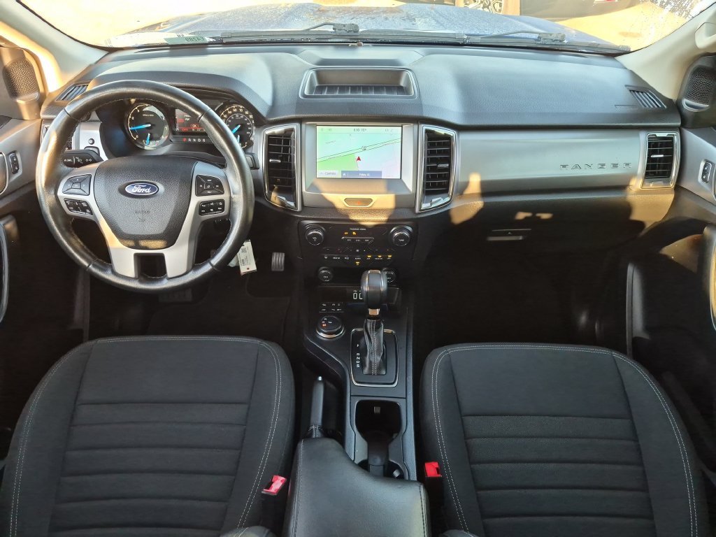 Used 2020 Blue Ford XLT image 22