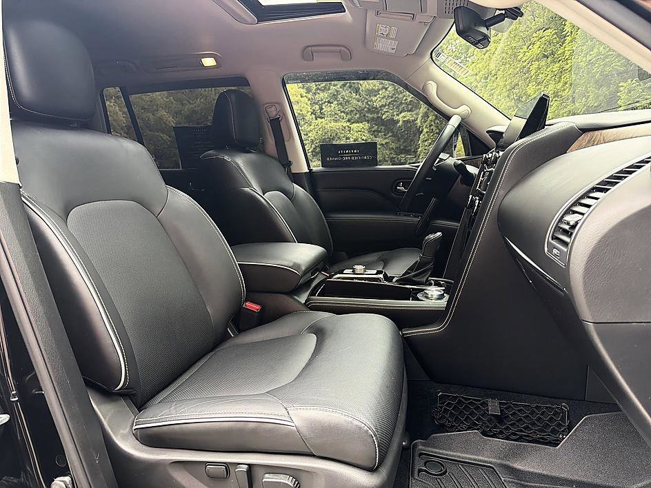 Used 2023 Mineral Black INFINITI PREMIUM SELECT image 20