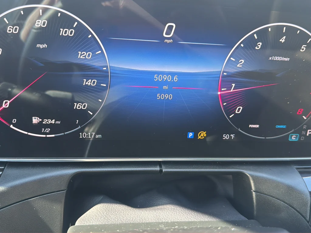 Used 2025 White Mercedes-Benz C 300 image 11
