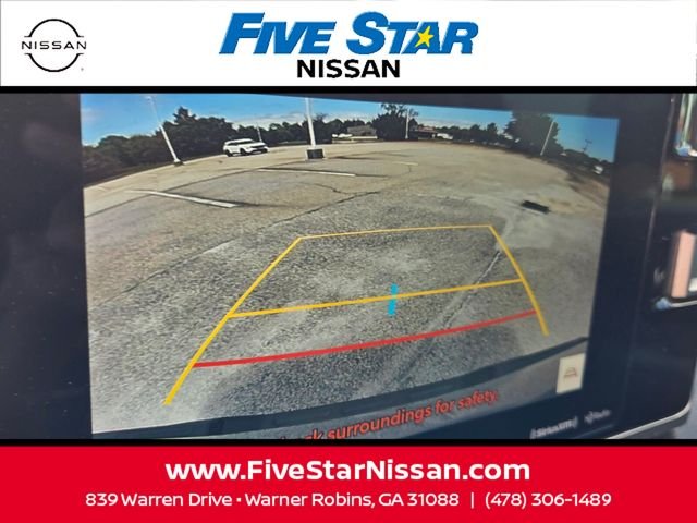 Used 2023  Toyota SR5 image 20