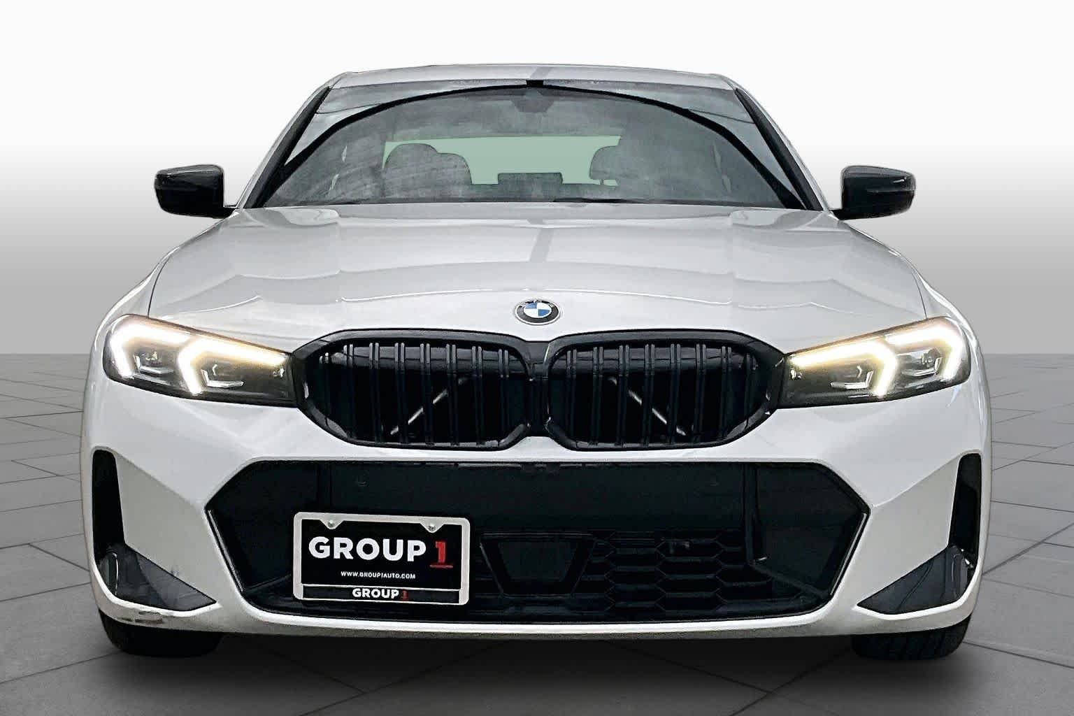 Used 2025 Alpine White BMW 330i image 4