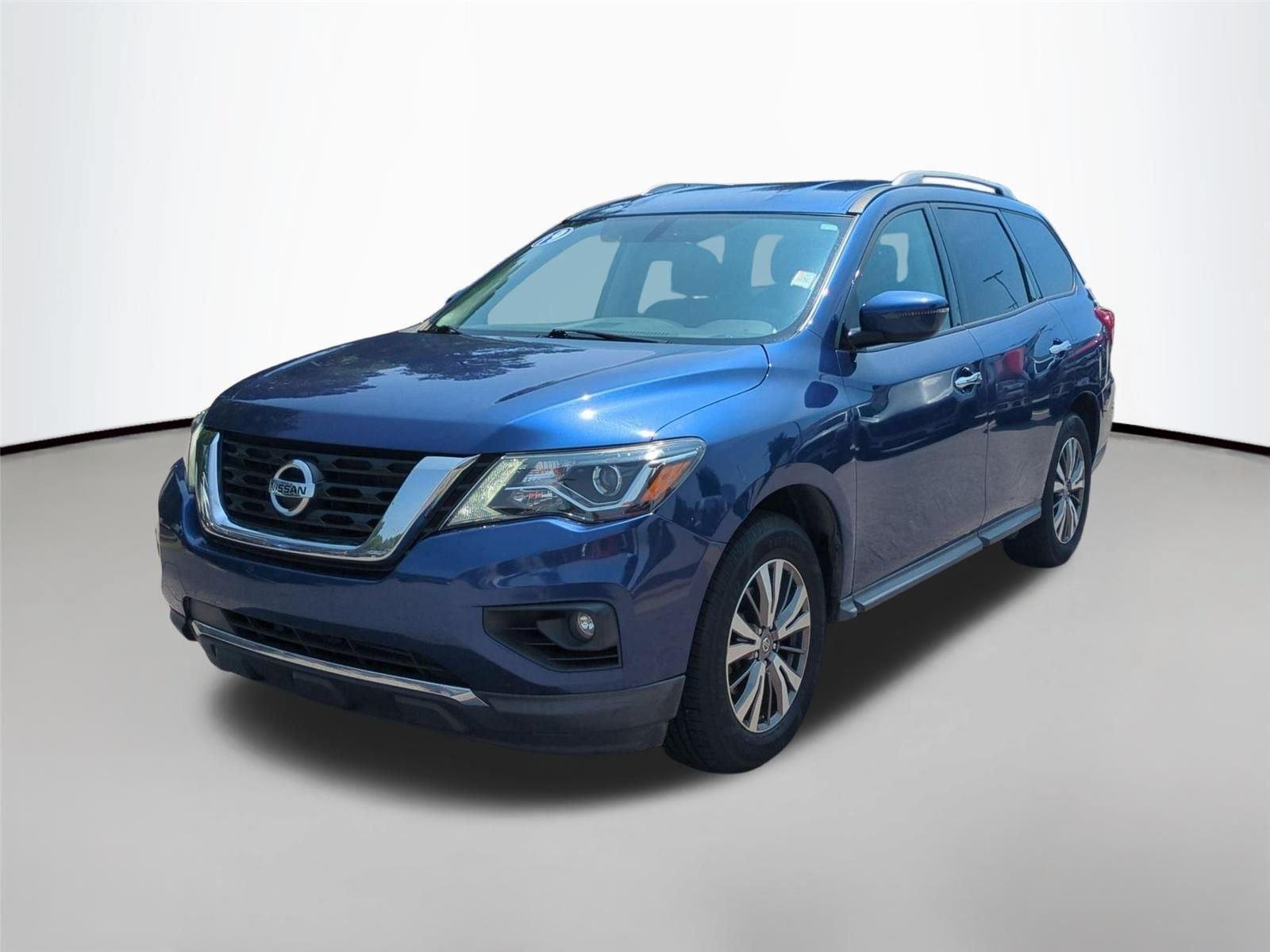 2019 Nissan Pathfinder SV