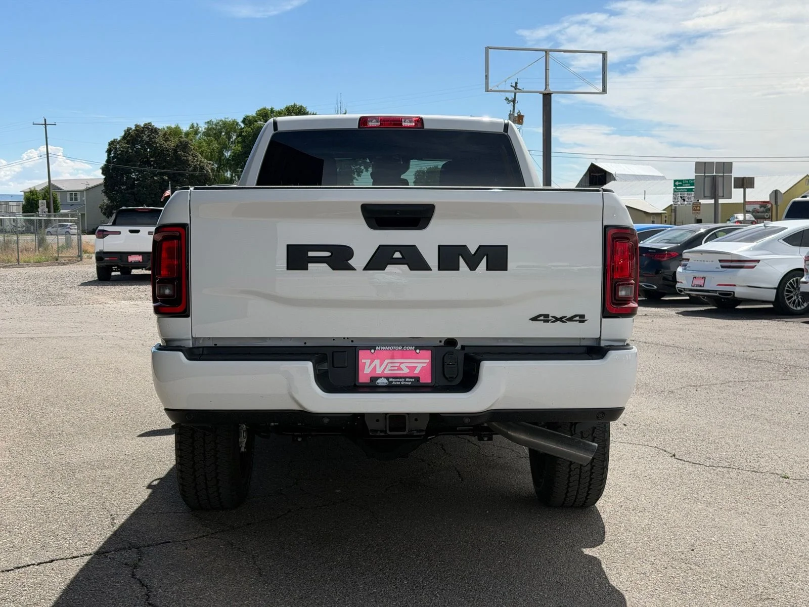 New 2026 Bright White Clear-Coat Exterior Paint RAM  image 8
