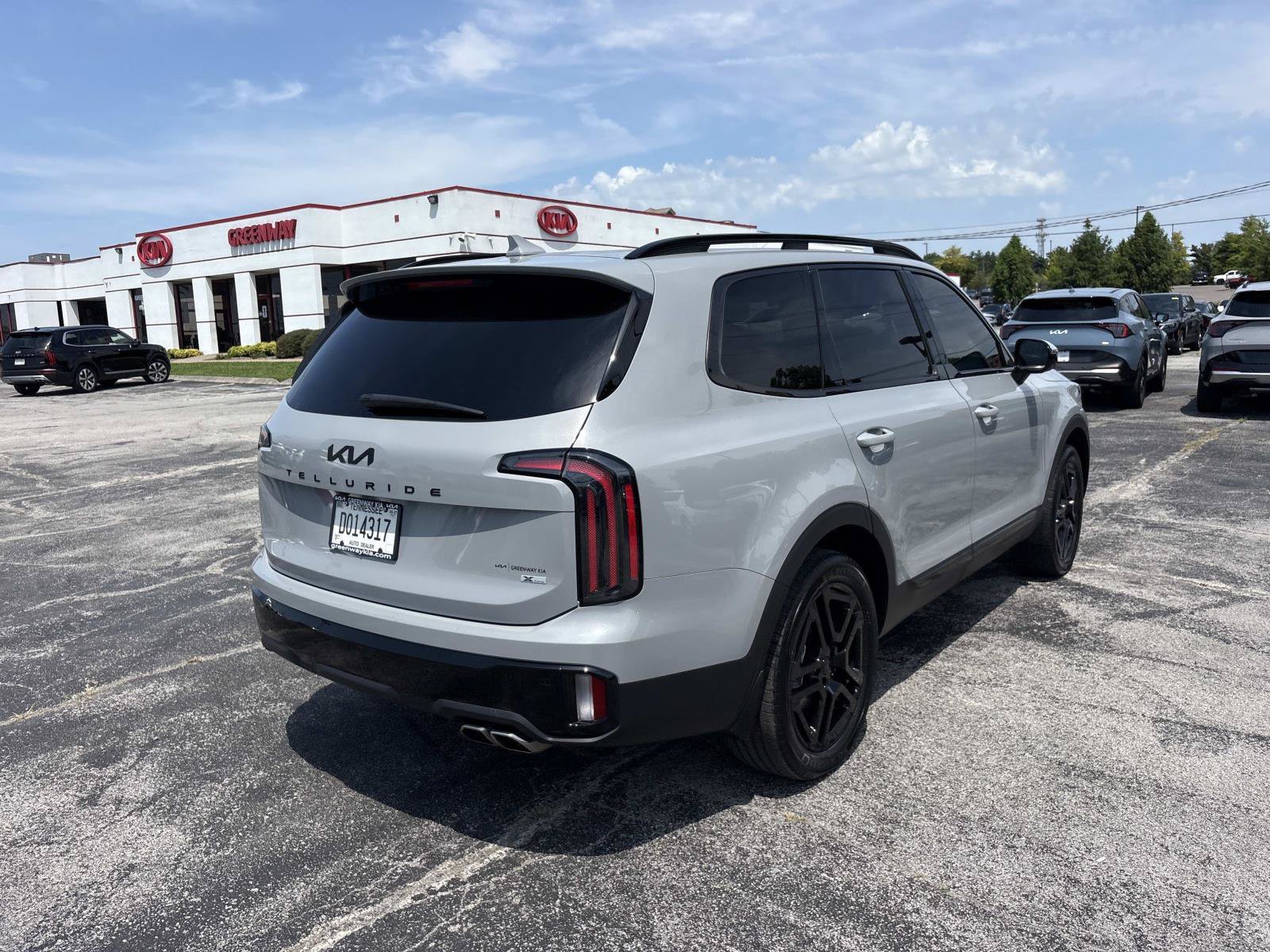Used 2025 Wolf Gray Kia SX-Prestige X-Line image 7