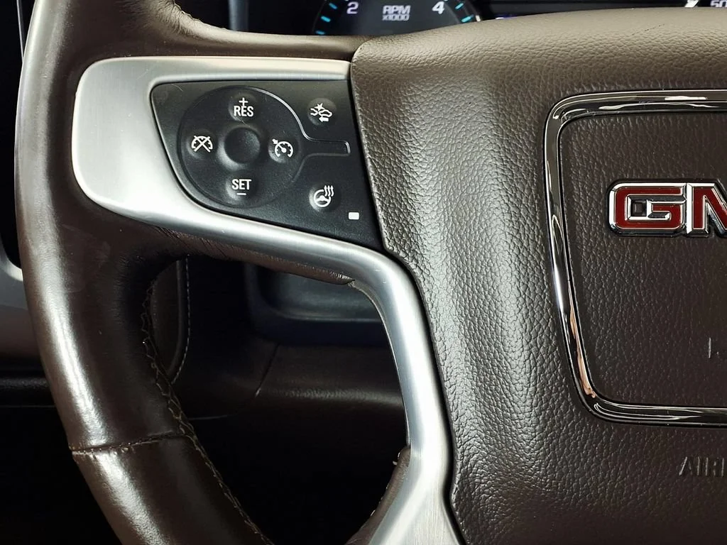Used 2017 SUMMIT WHITE GMC SLT image 19