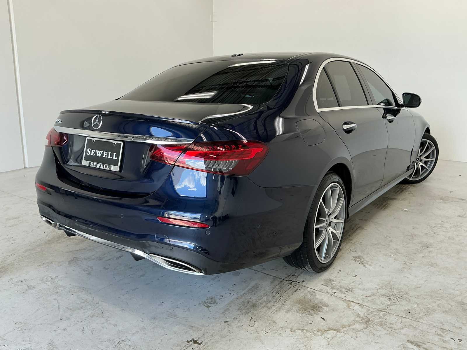 Certified Used 2022 Nautical Blue Metallic Mercedes-Benz E 350 image 5