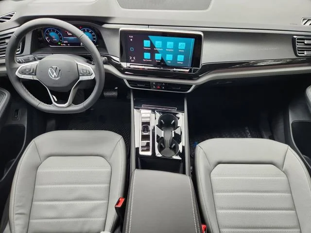 New 2026 Black Volkswagen 2.0T SEL image 21