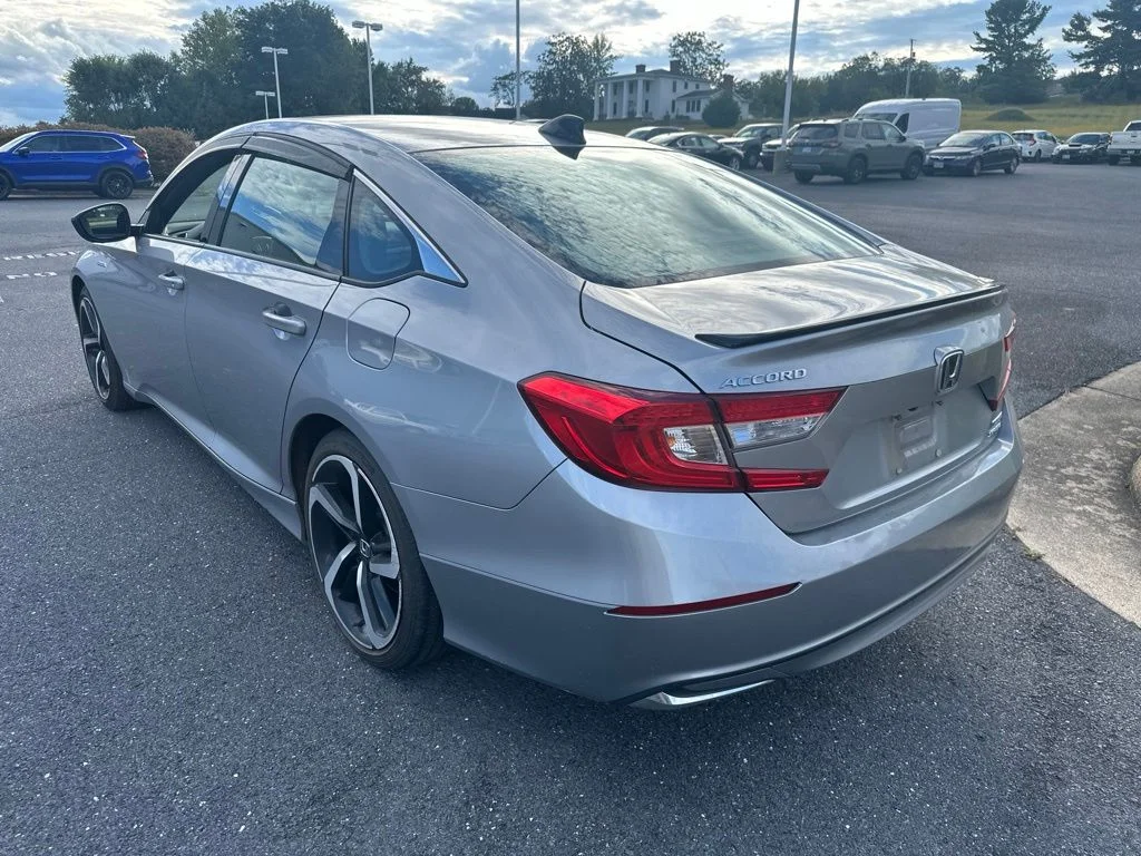 Certified Used 2022 Lunar Silver Metallic Honda HYBRID SPORT image 5