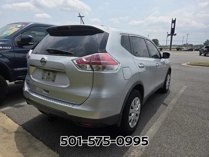 Used 2015 Brilliant Silver NISSAN S image 4