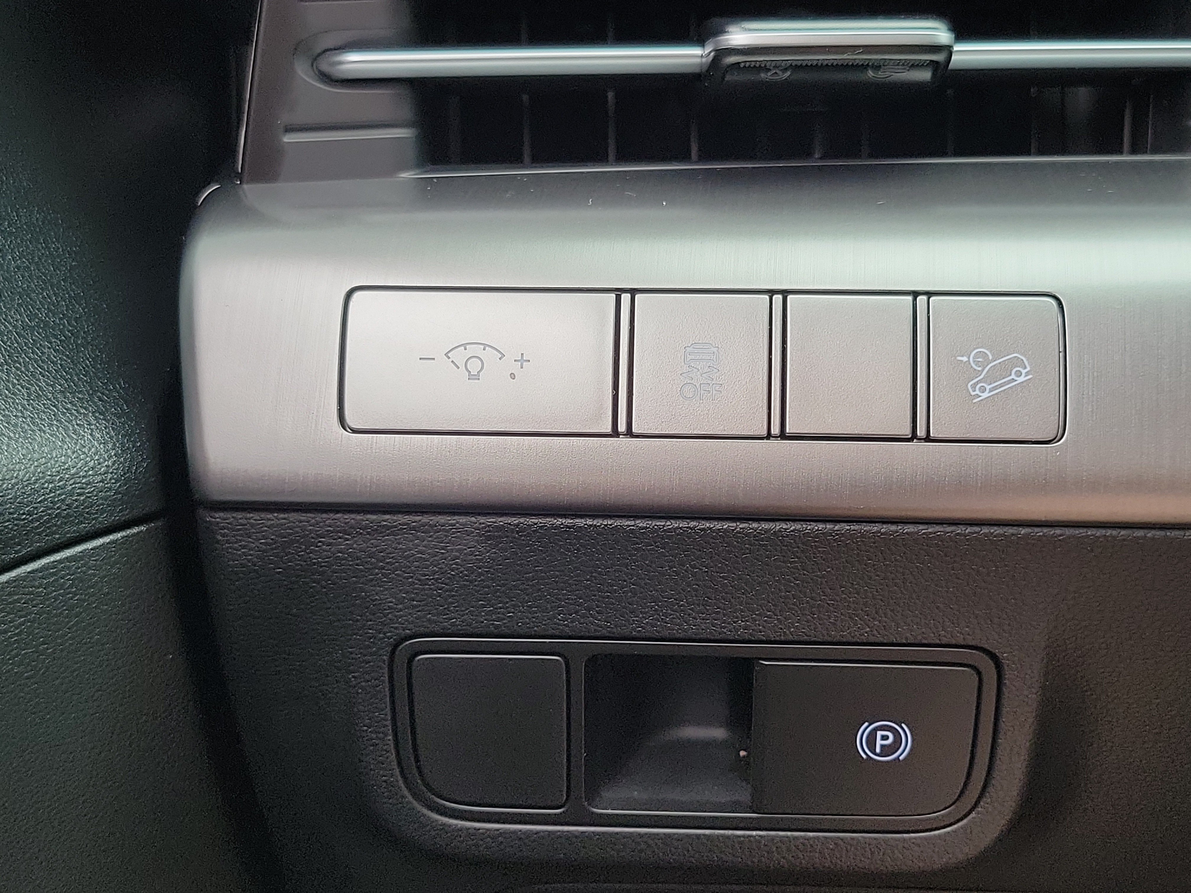 2026 Hyundai Kona SEL Sport - Photo 12
