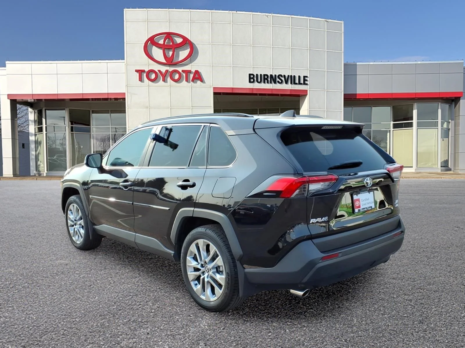 Certified Used 2025 Black Toyota XLE Premium image 6
