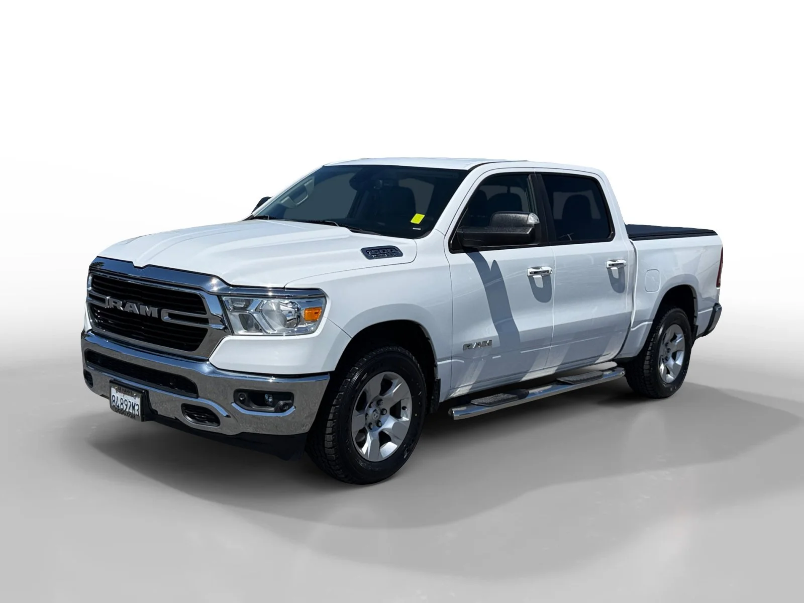 2019 RAM 1500 Big Horn/Lone Star 4x4 Crew Cab 5'7's photo