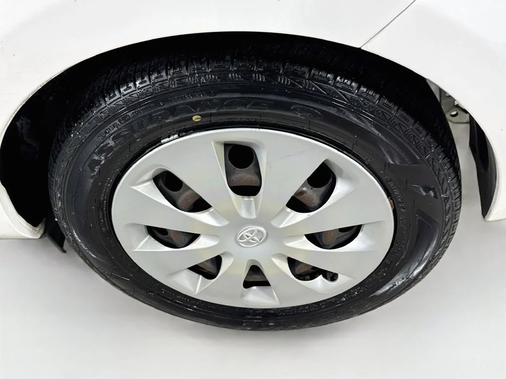 Used 2013 Super White Toyota Two image 35
