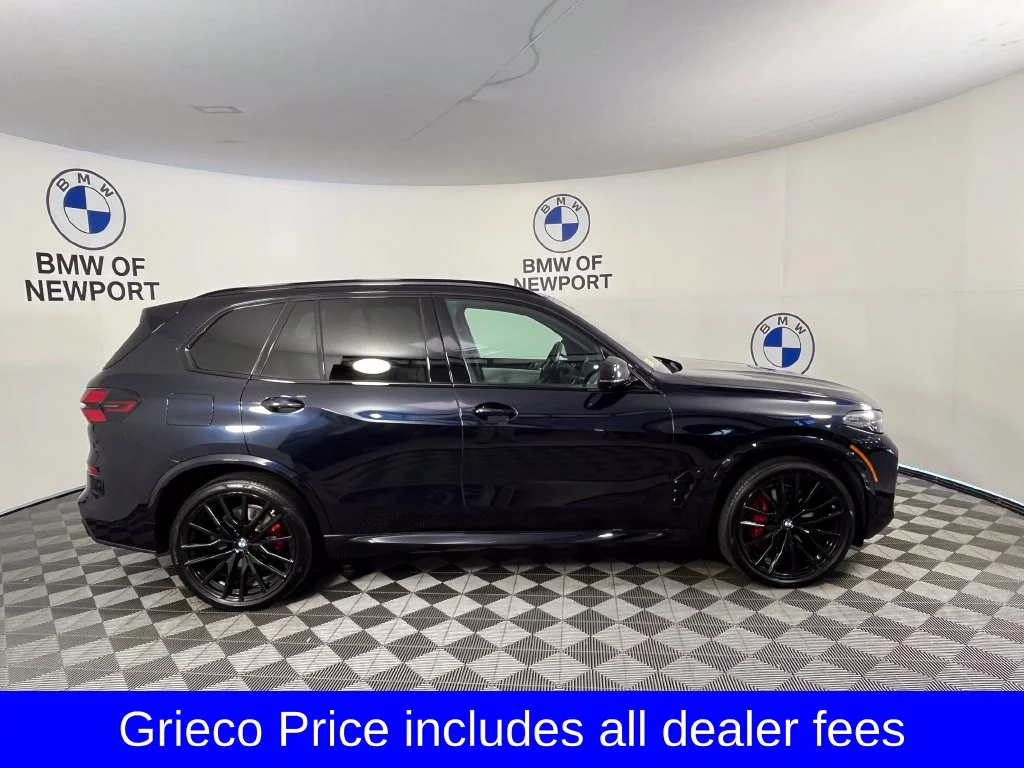 Used 2025 Carbon Black Metallic BMW xDrive40i image 11