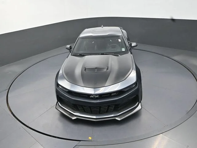 Used 2020 Gray Chevrolet SS image 21