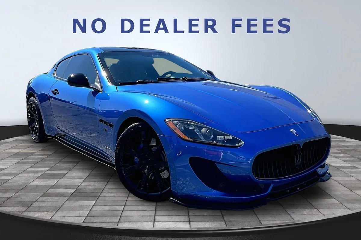 Used 2014 Blue Maserati Sport image 3