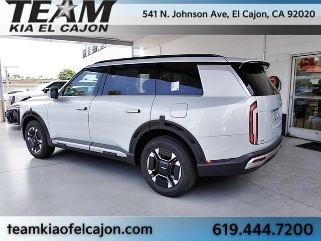 New 2027 Silver Kia EX image 8