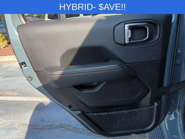 Used 2025 Gray Jeep Sahara 4xe image 25
