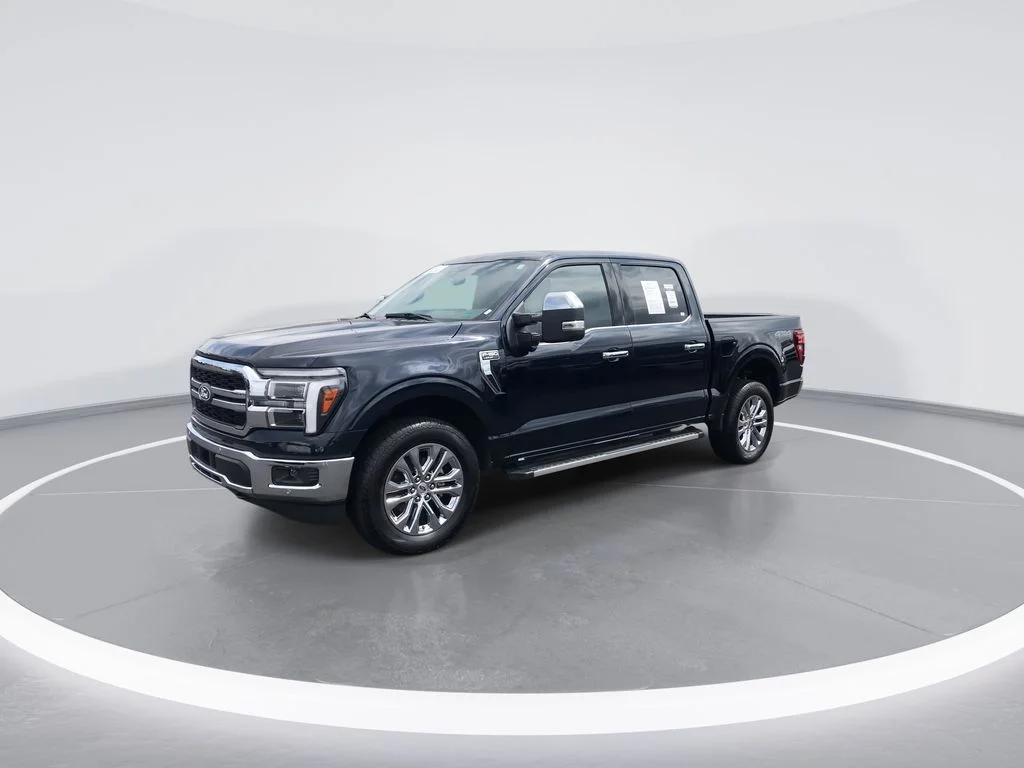 Used 2025 Blue Ford Lariat image 4