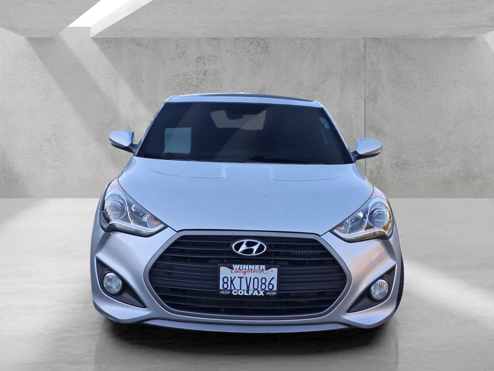 Used 2016  Hyundai Turbo image 2