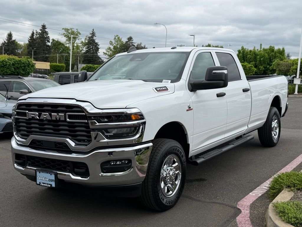 New 2026 Bright White Clear-Coat Exterior Paint RAM Tradesman image 4
