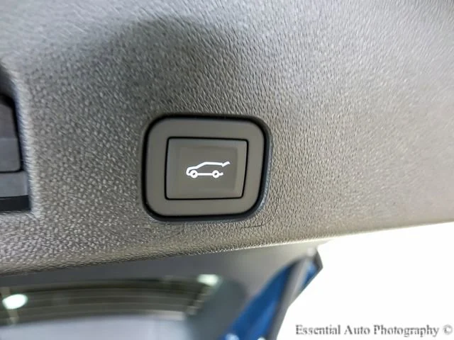 New 2026 Ocean Blue Metallic Buick Preferred image 22