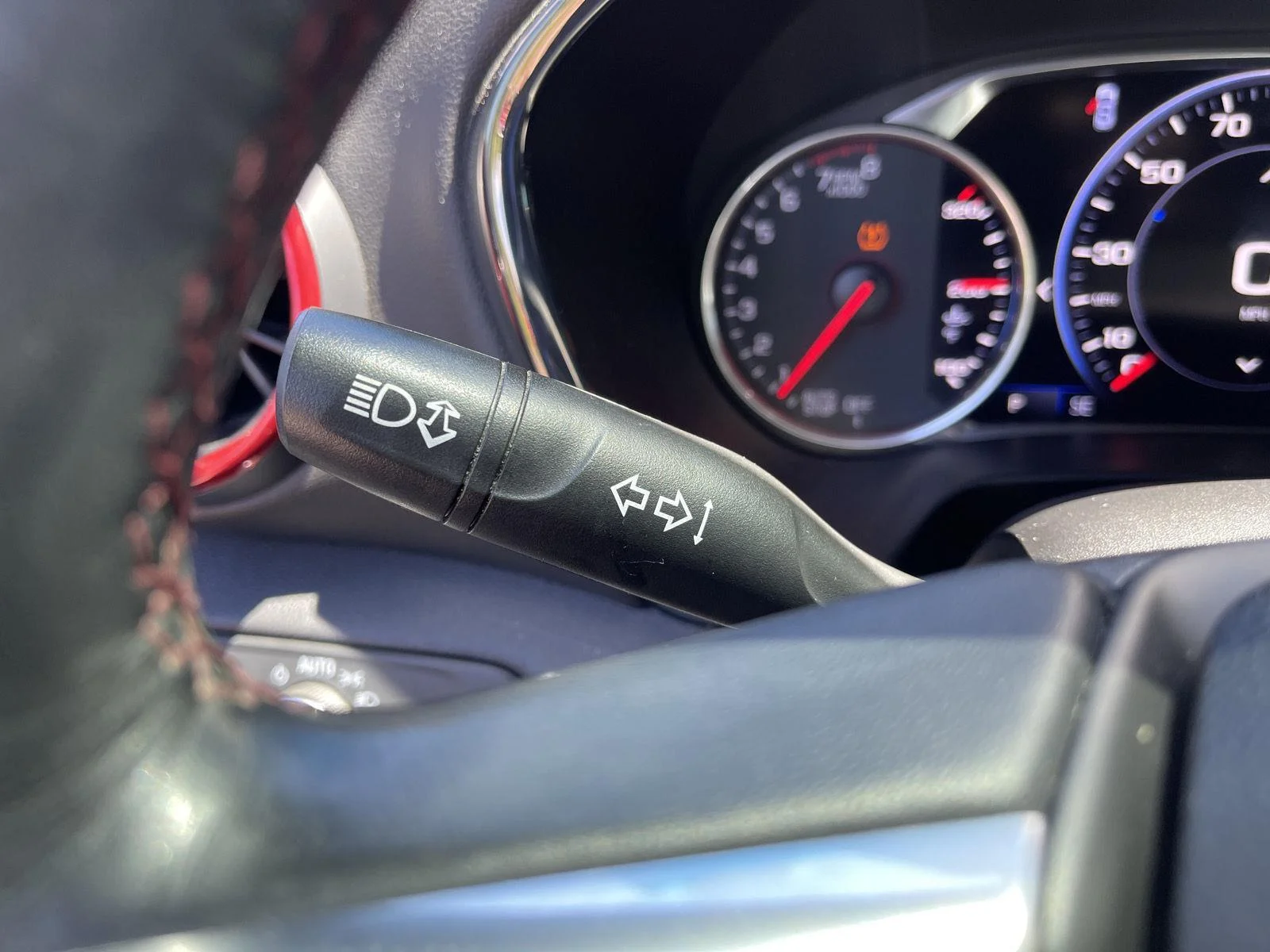 Used 2019 NIGHTFALL GRAY METALLIC Chevrolet RS image 20