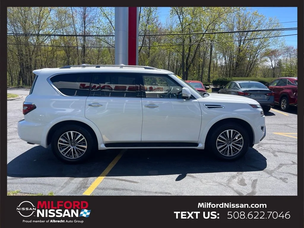 Certified Used 2023 White Nissan SL image 6