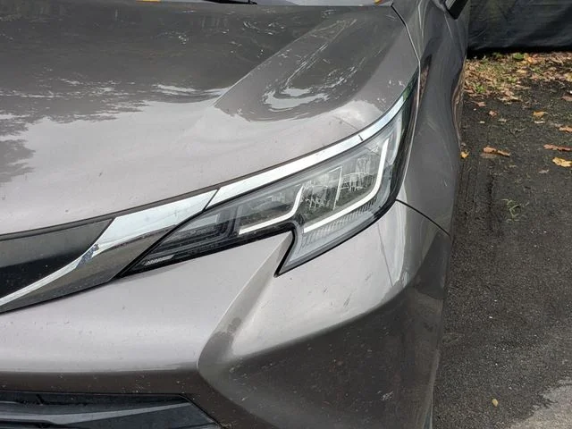 Used 2021 Predawn Gray Mica Toyota XLE image 4