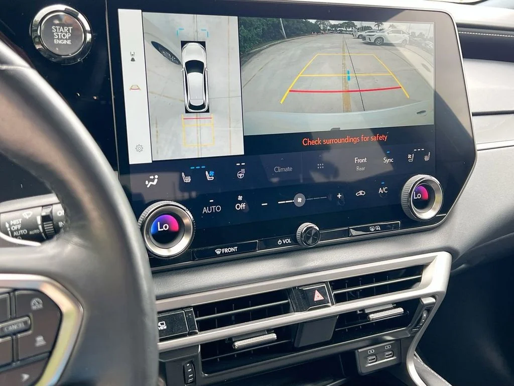 2023 Lexus RX 350 - Photo 16