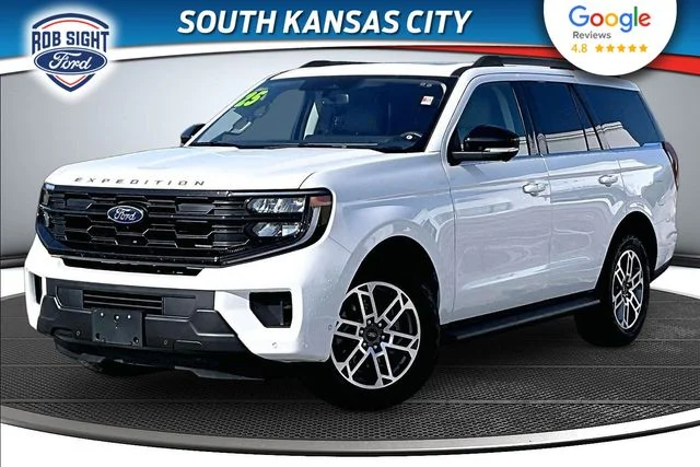 Used 2025 White Metallic Ford Active image 1