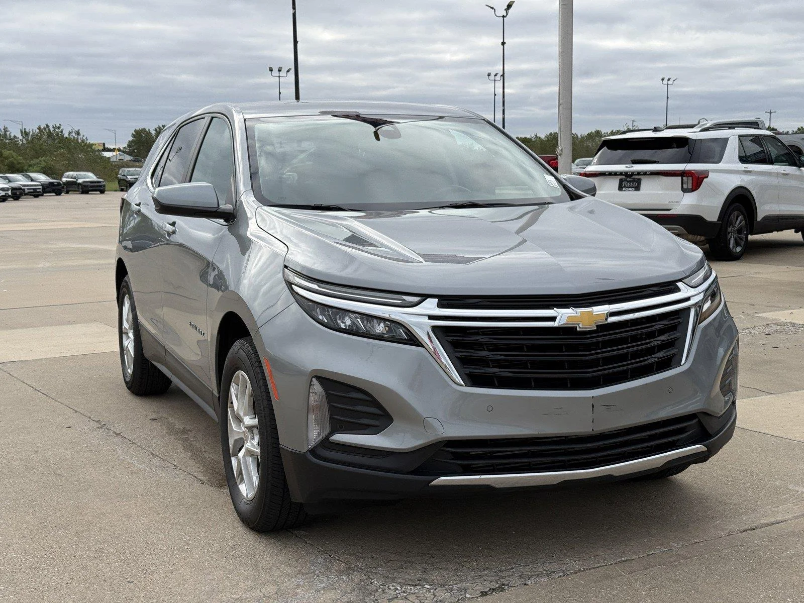 Certified 2024 Chevrolet Equinox LT with VIN 3GNAXUEGXRL335013 for sale in Kansas City