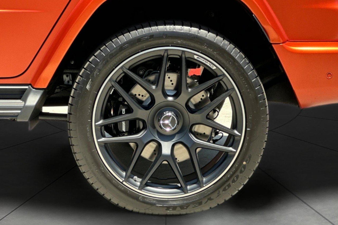New 2026 MANUFAKTUR Copper Orange Magno Mercedes-Benz AMG® G 63 SUV image 24