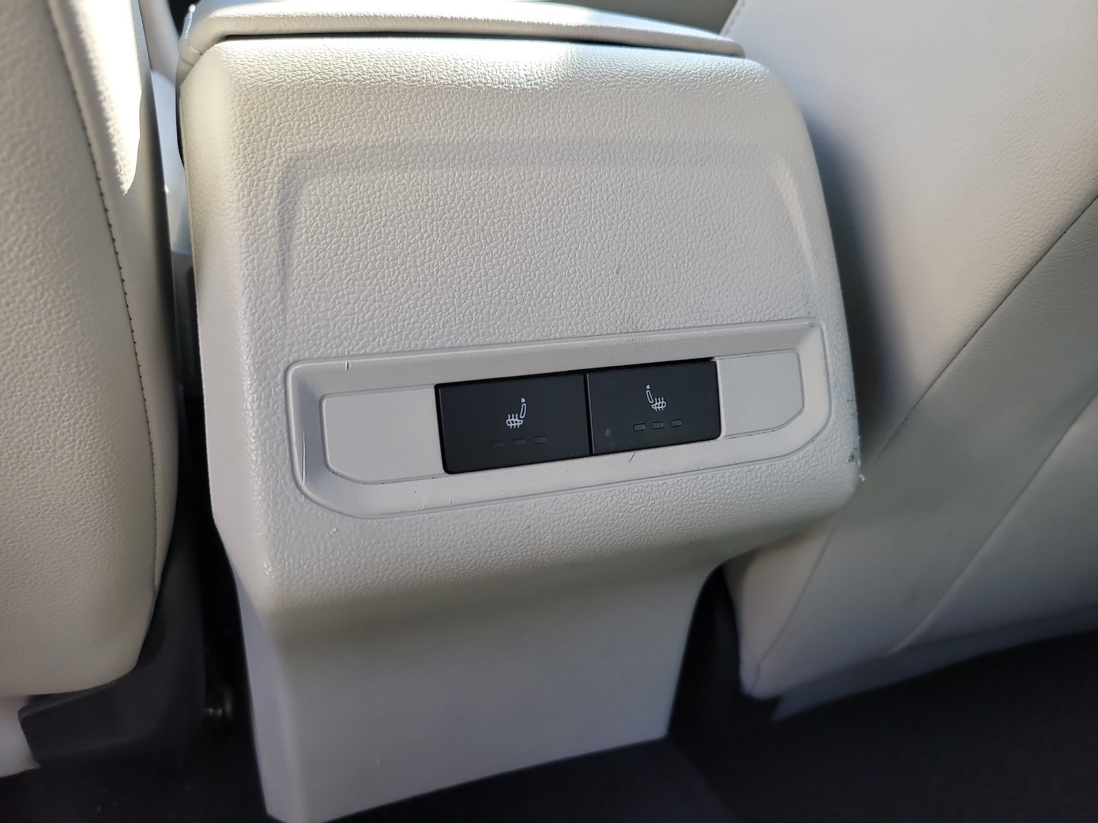 Used 2019 Blue Volkswagen 1.4T S image 11
