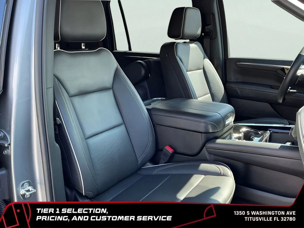 Used 2025 Sterling Gray Metallic Chevrolet Premier image 16