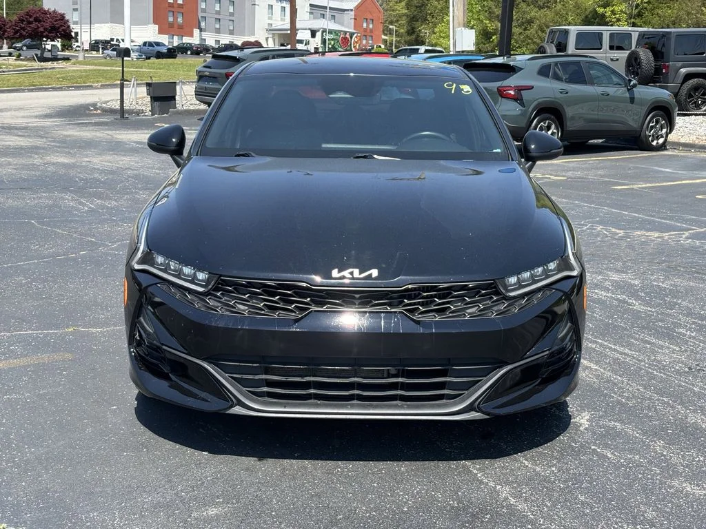 Used 2022 Black Kia GT-Line image 5