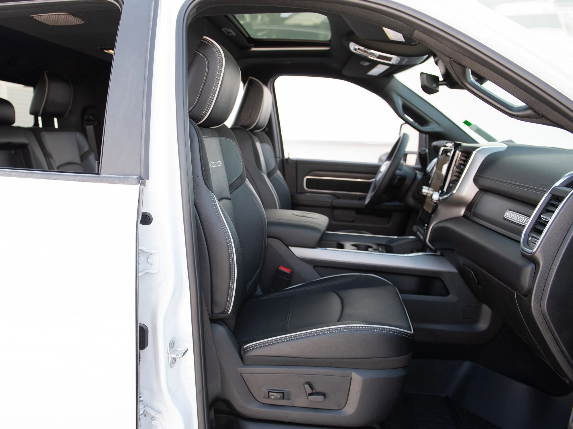 New 2026 White RAM Laramie* image 21