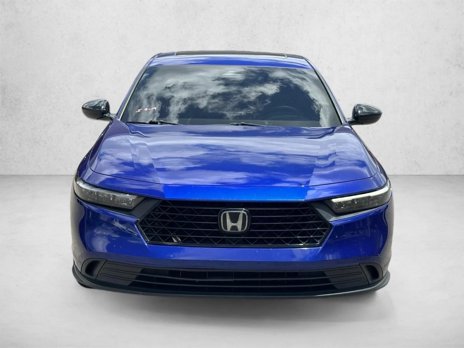 Used 2023 Still Night Pearl Honda Sport image 2