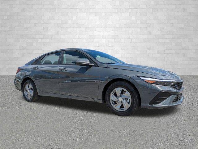 New 2026 Ecotronic Gray Hyundai SE image 23