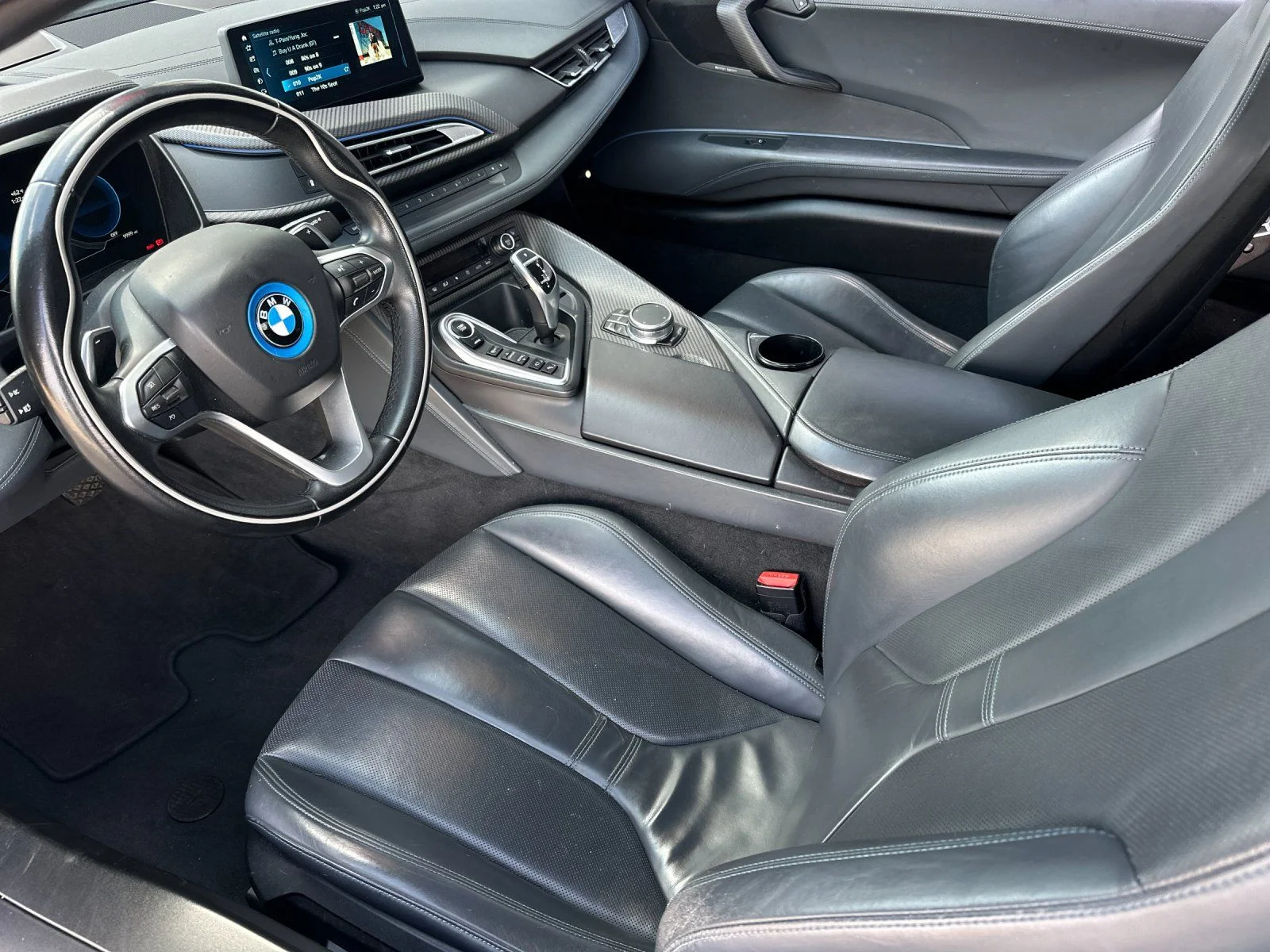 Used 2019 Gray Metallic BMW Base image 8