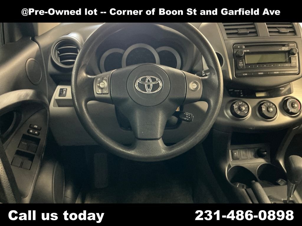 Used 2012 Blue Toyota Base image 17