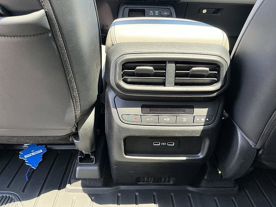 Used 2023 Blue Honda Touring image 26