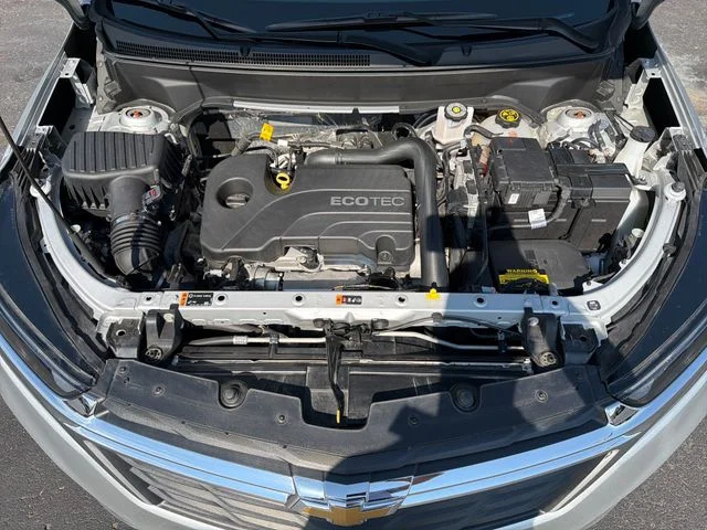 Used 2022 Silver Ice Metallic Chevrolet LS image 24